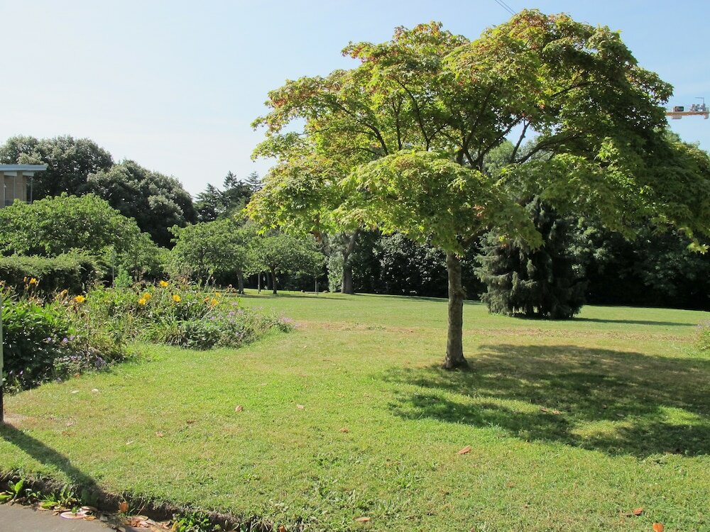 Фото University of Exeter Pennsylvania Court
