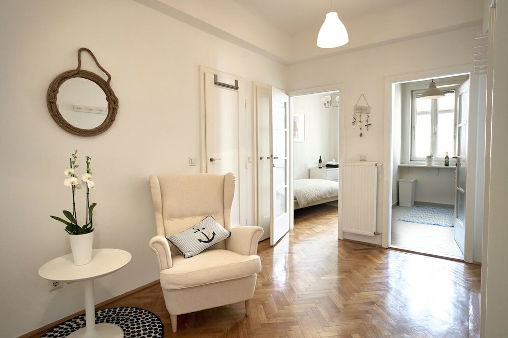 Фото Opera City Center Apartments