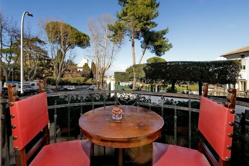 Внешний вид отеля Domus Monamì Luxury Suites в Риме, фото 5