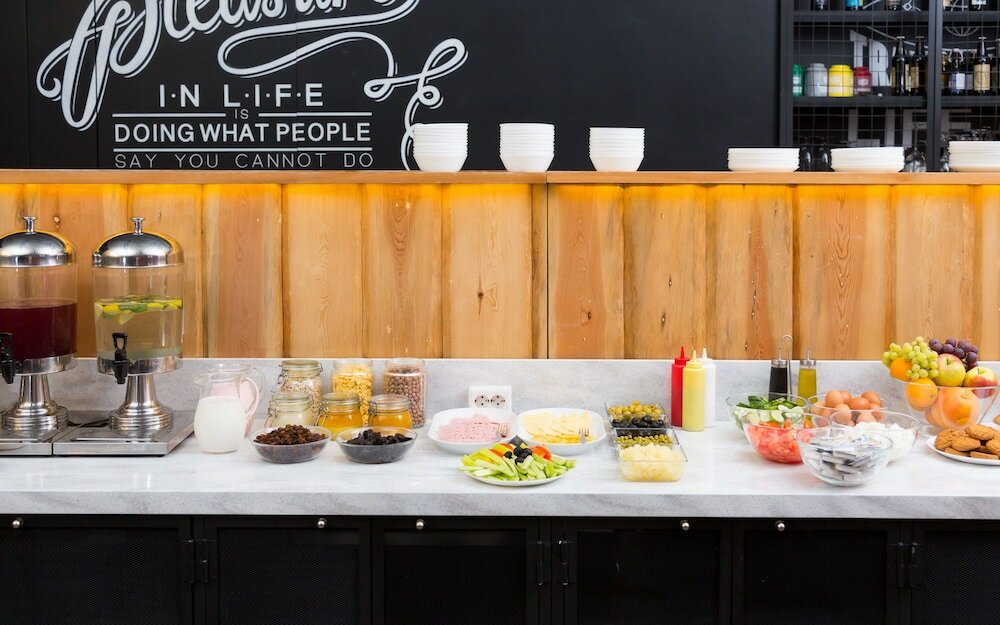 Фото Station Premier S10