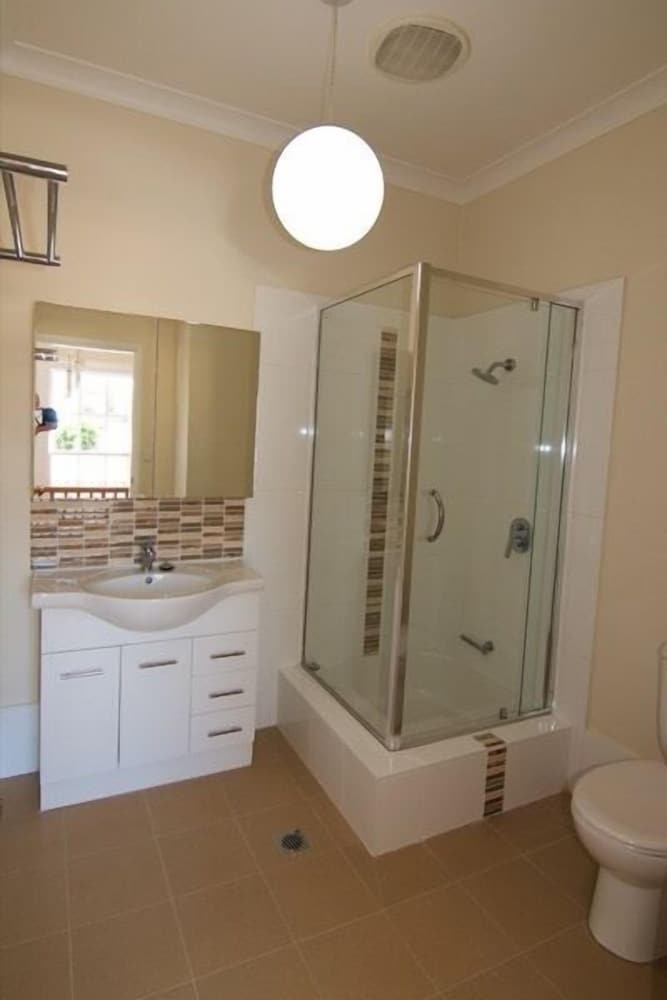 Фото Newcastle Short Stay Apartments - Nbc Apartments