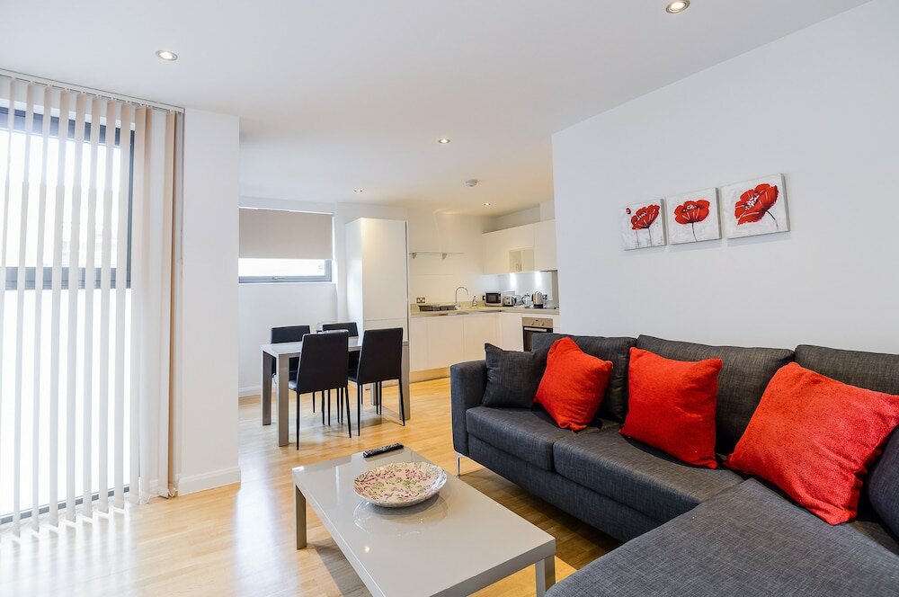 Фото London Bridge – Tooley St by Flying Butler