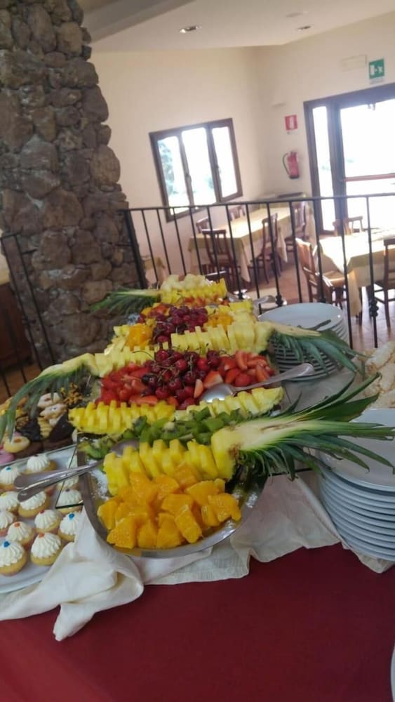 Фото Hotel La Fattoria