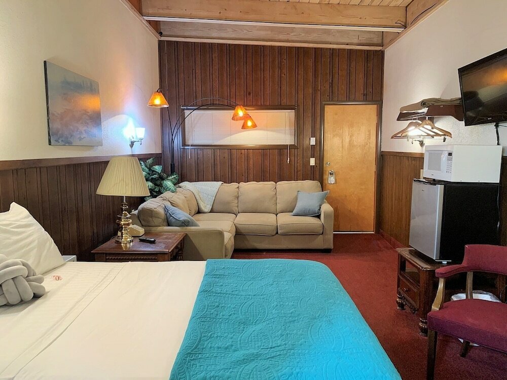 Фото Breakers Boutique Inn