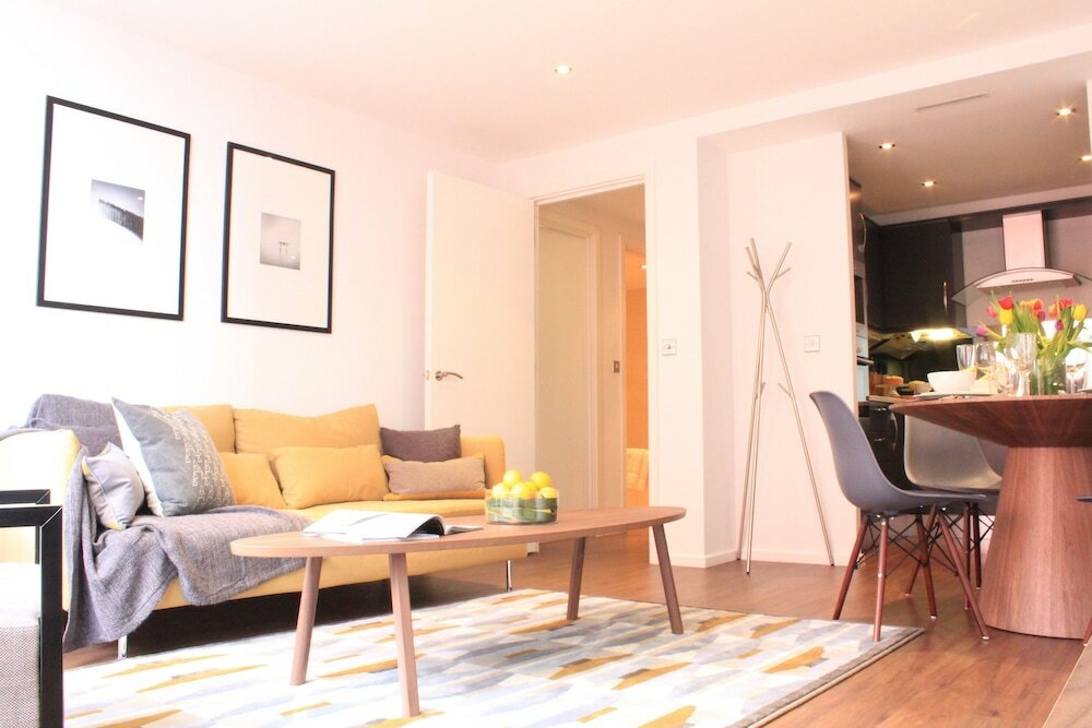 Фото Belvedere Royal Victoria Docks