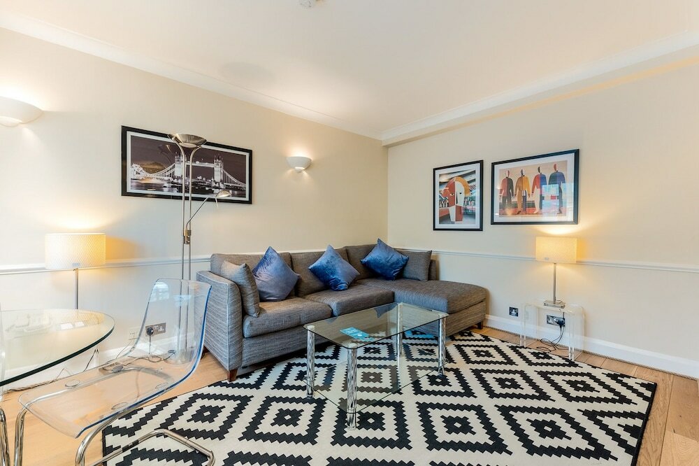 Фото Nell Gwynn House Apartments