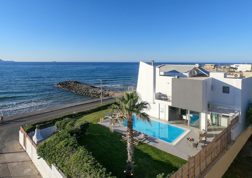 Фото Villa Almyra