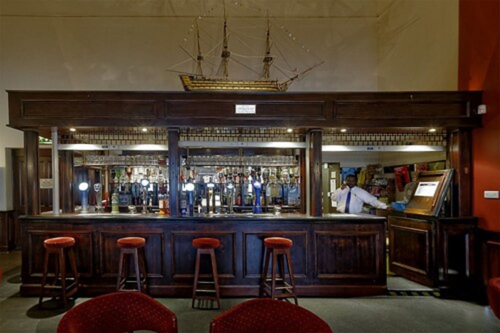 Фото The Royal Maritime Club