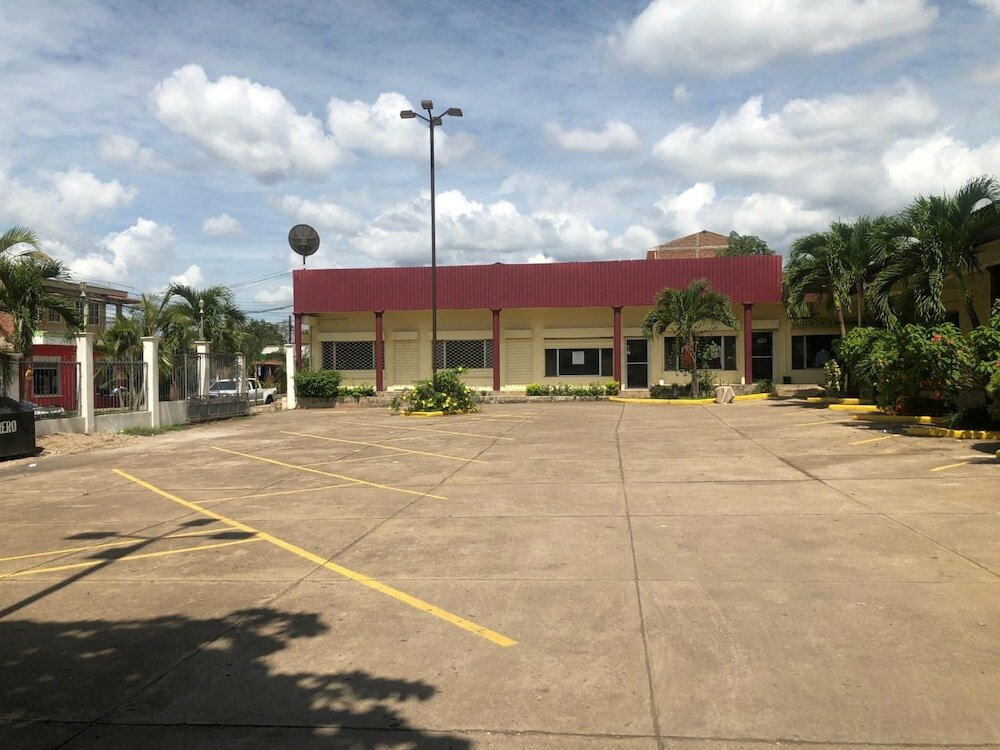 Фото Hotel Plaza Maria