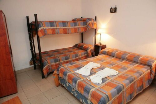 Гостиница Hostal La Linda в Сальте