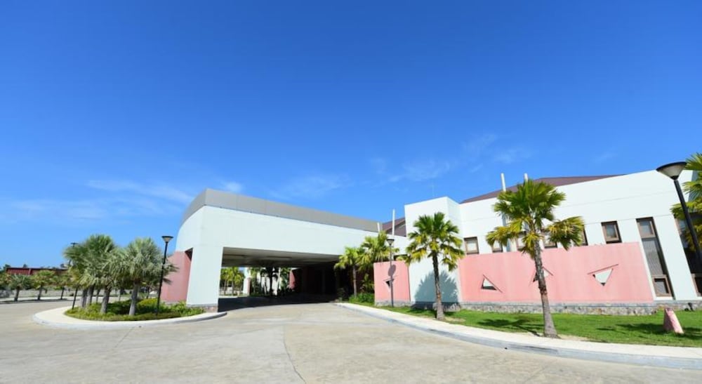 Фото The Thingaha Nay Pyi Taw