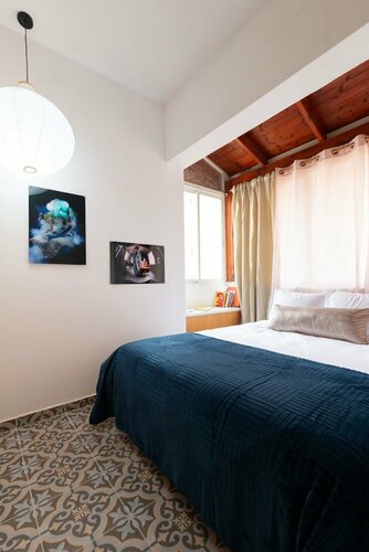 Апартаменты Kerem Hateimanim Prime 2 Br On The Beach в Тель-Авиве
