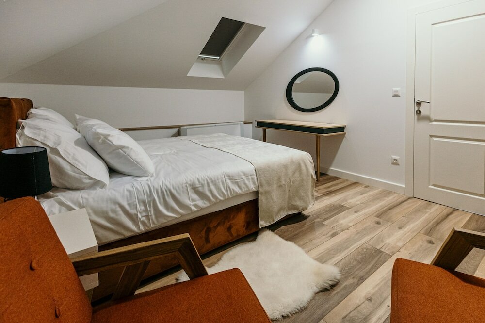 Фото Pansion Fawlty Towers