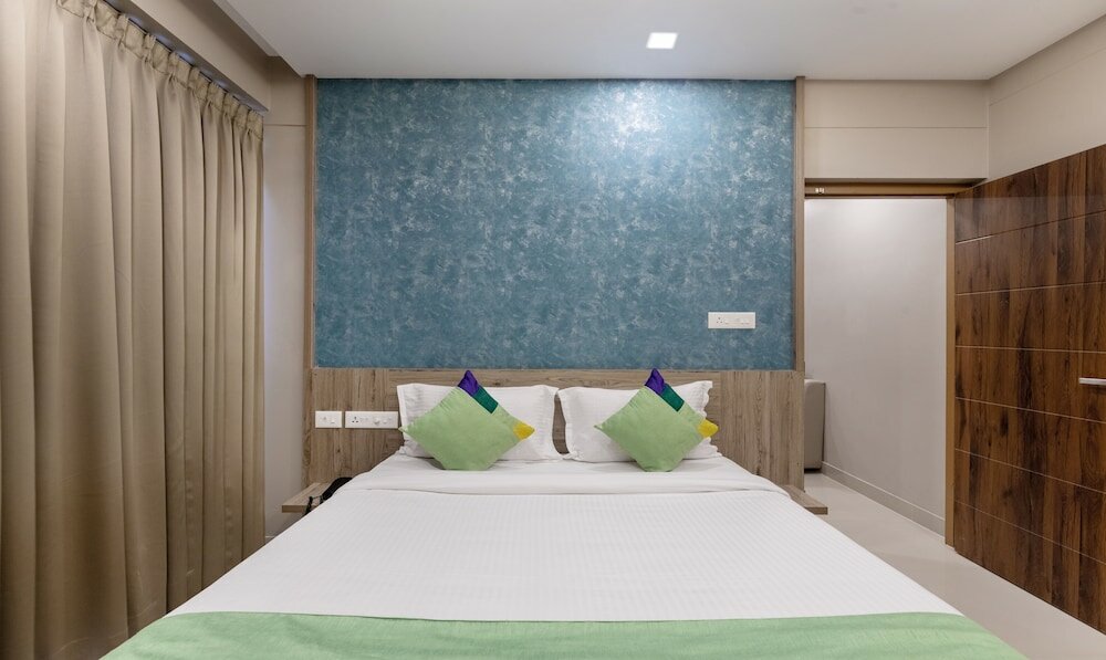 Фото Treebo Trend Sreepathi Prayag Apartments