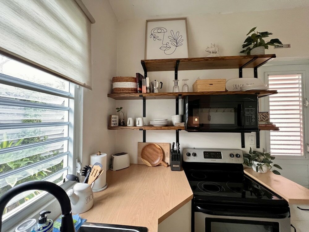 Фото Sonsoleá Host