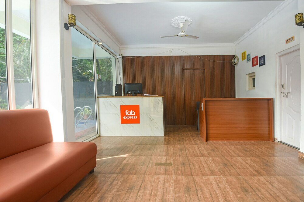 Фото Fabexpress Royal Palace Beach Resort