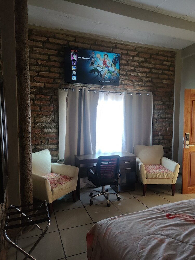 Фото Hotel el Campanario