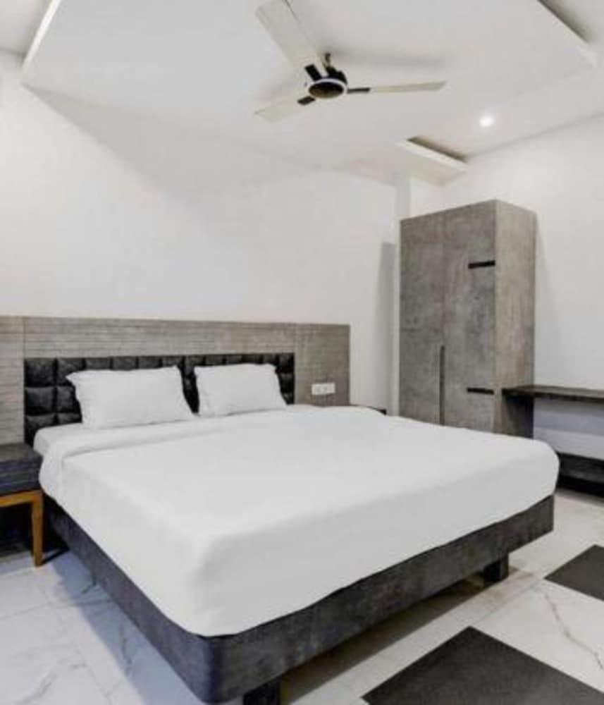 Фото Fabhotel Apple Tree