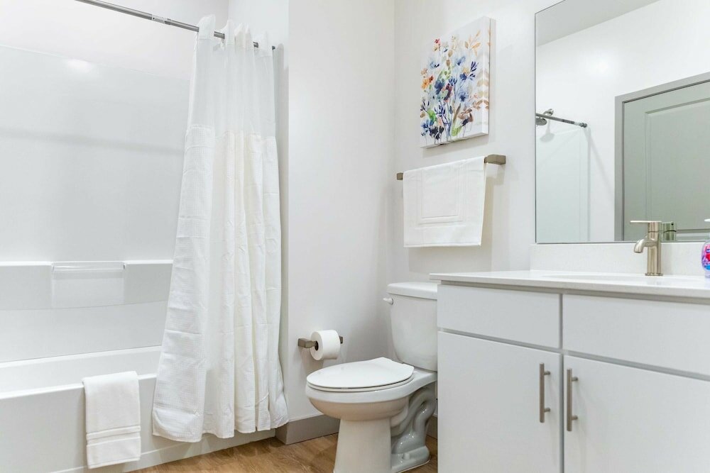 Фото 2br Brand New Suite With Gym & Pool