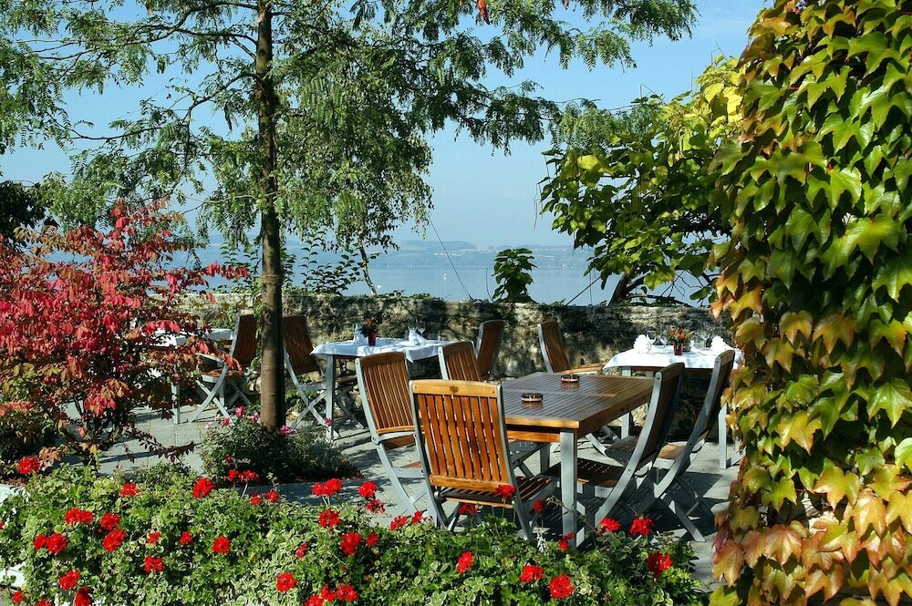 Фото Murtenhof & Krone