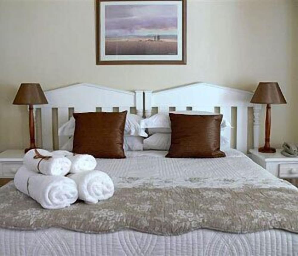 Фото Albatross Guest House