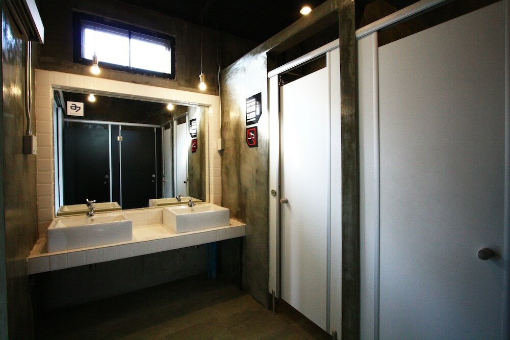 Фото A7 Hidden Hostel