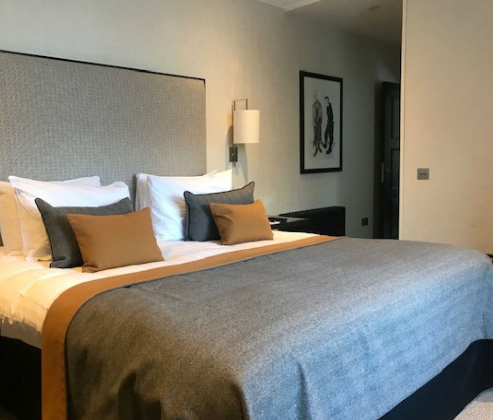 Фото The Chester Hotel