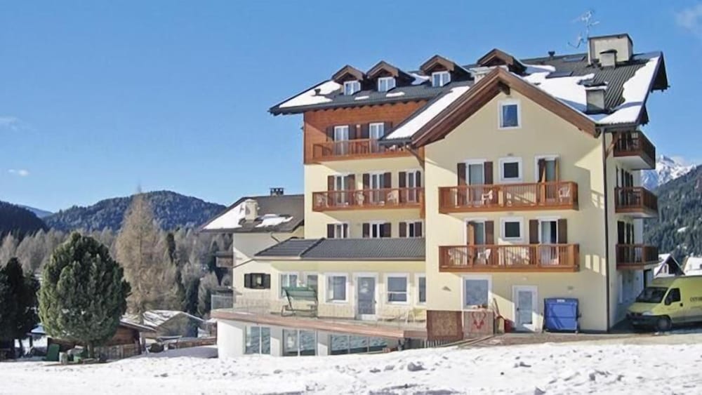 Фото Hotel Bellamonte