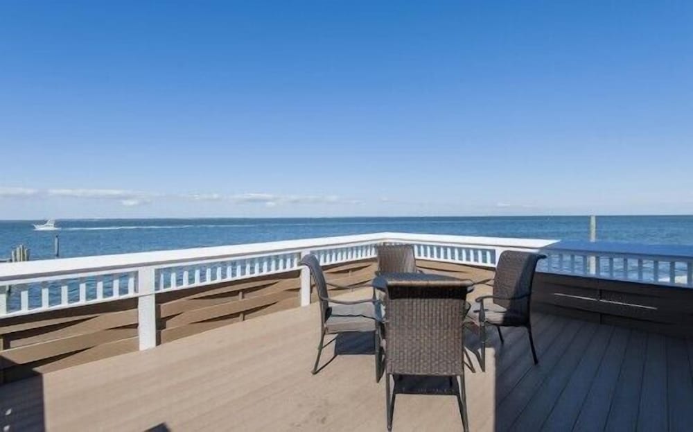 Фото The Palms Hotel Fire Island