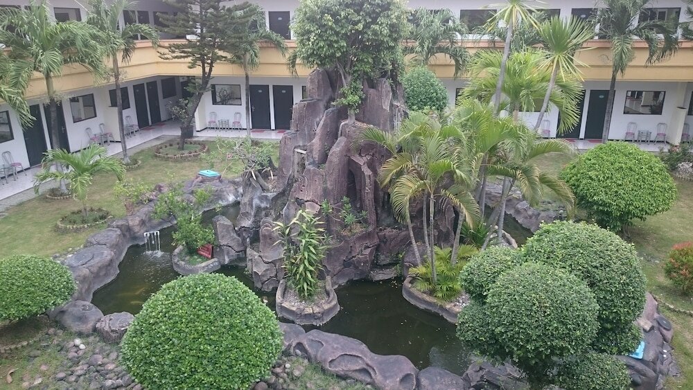 Фото Hotel Sinar 2