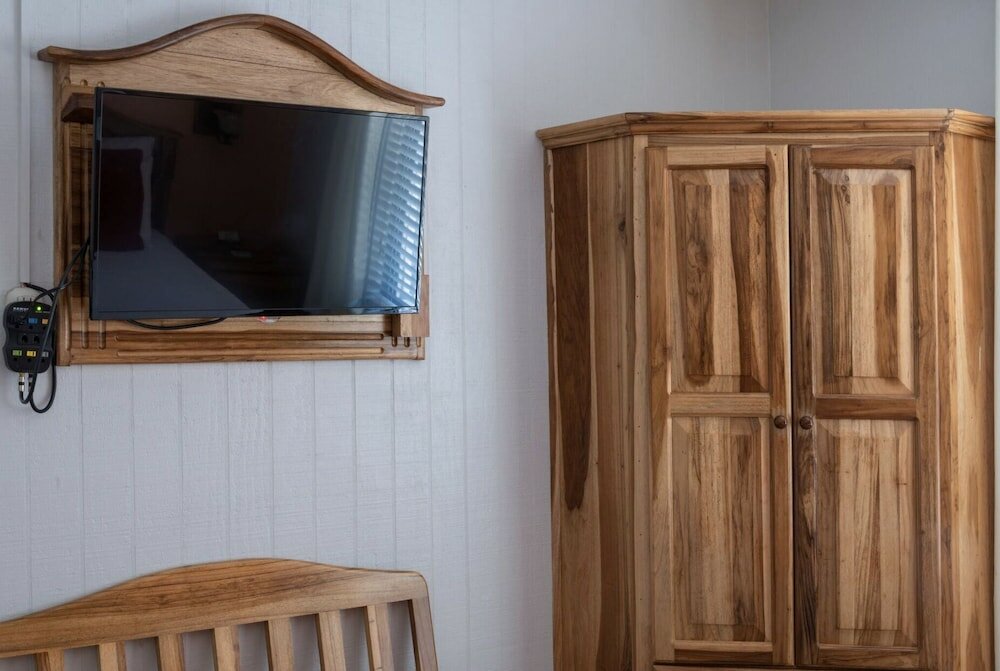 Фото Prado Inn & Suites