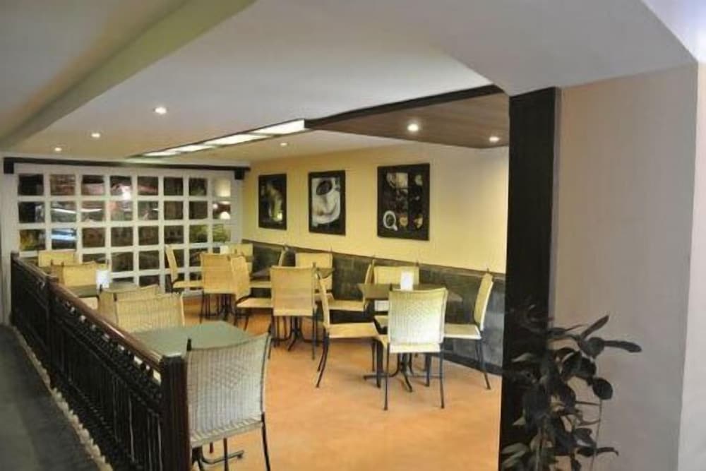 Фото Wise Owl Comfotel