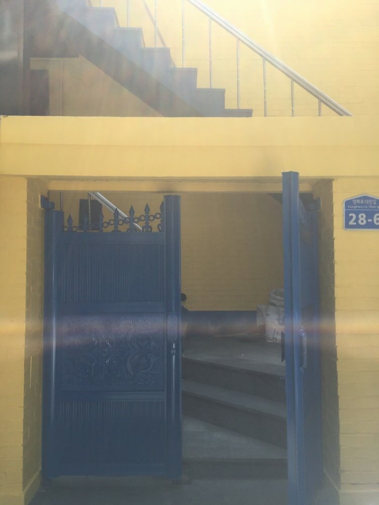 Фото Housetay Guesthouse 3nd Branch