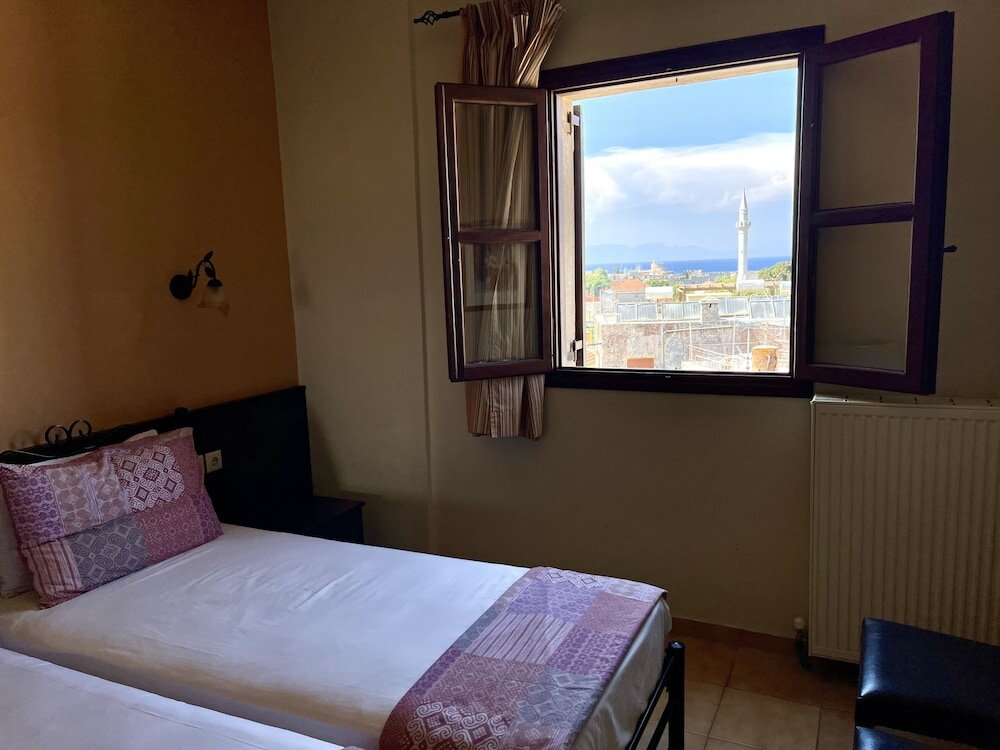 Фото Minos Pension