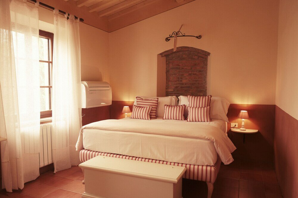 Фото Poggio Cornetto