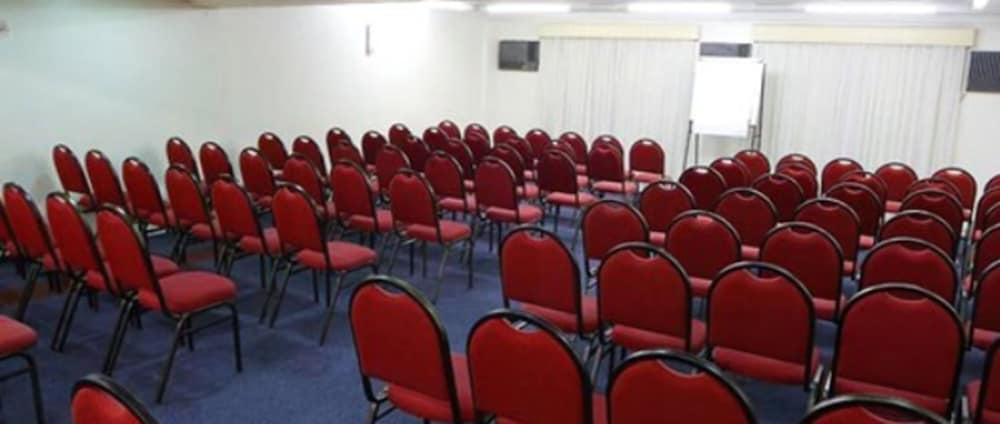 Фото Trevi Hotel & Business