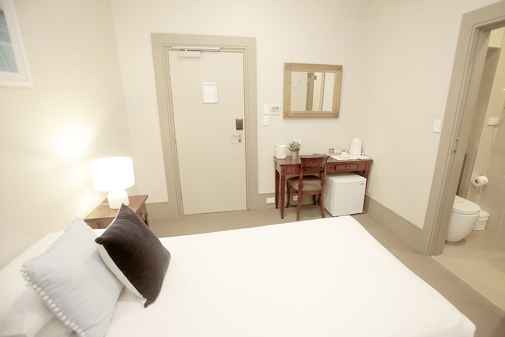 Фото Hotel Bondi