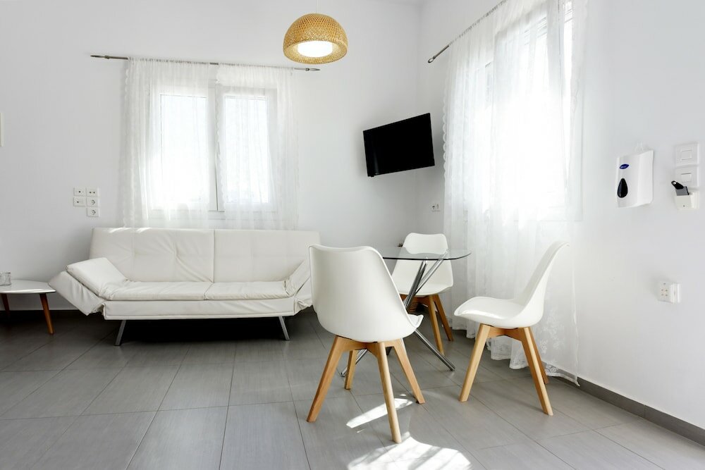 Фото Tsakanos Home