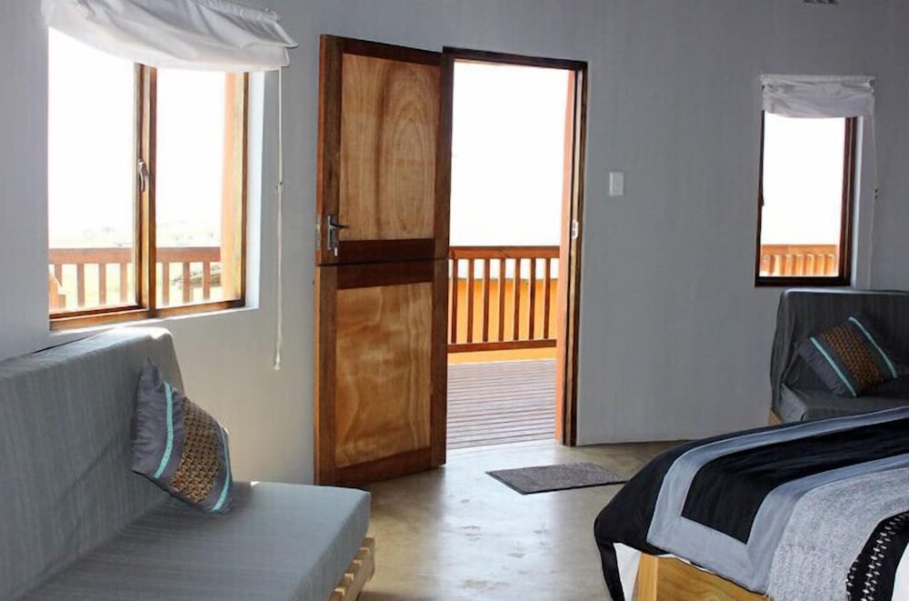 Фото Swell Eco Lodge