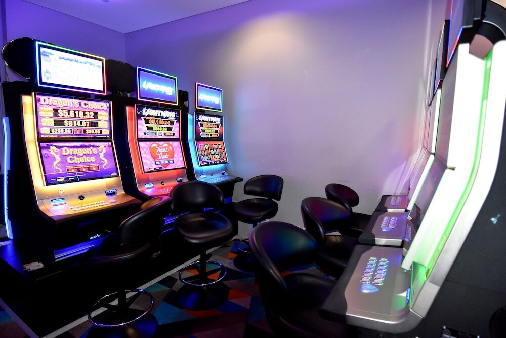 Фото H on Mitchell Apartment Hotel