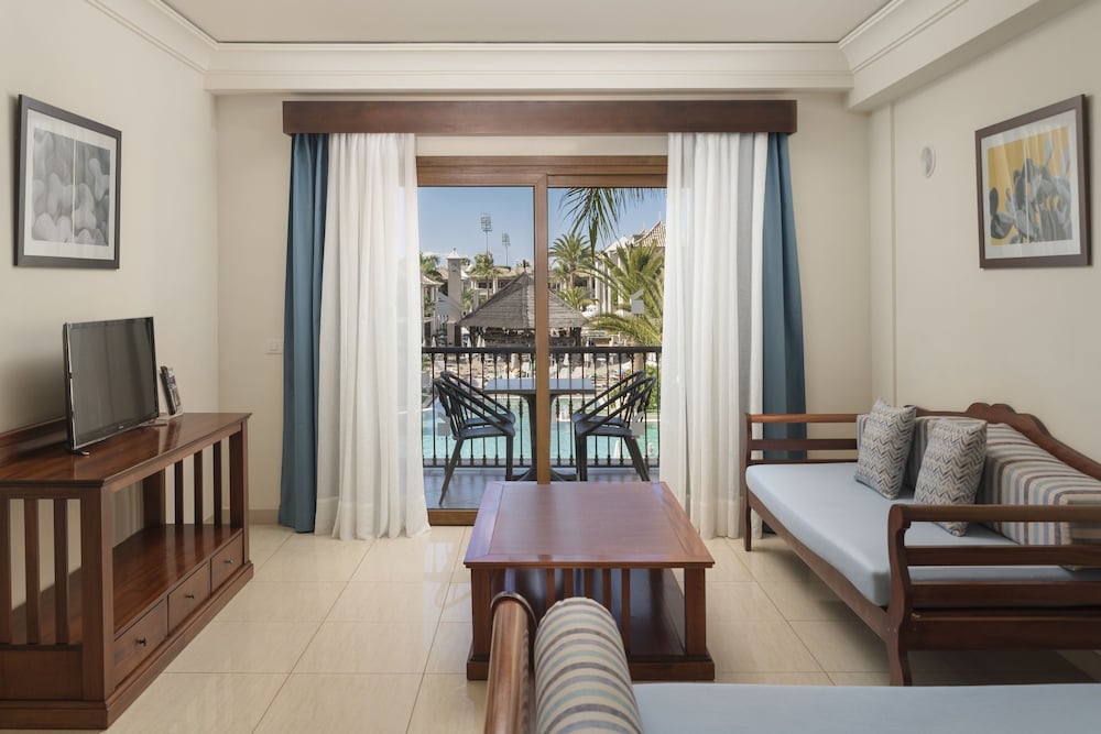 Фото Marylanza Suites & SPA