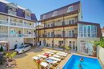 Hotel Amigo (posyolok gorodskogo tipa Novomikhaylovskiy, Morskaya ulitsa, 38), hotel