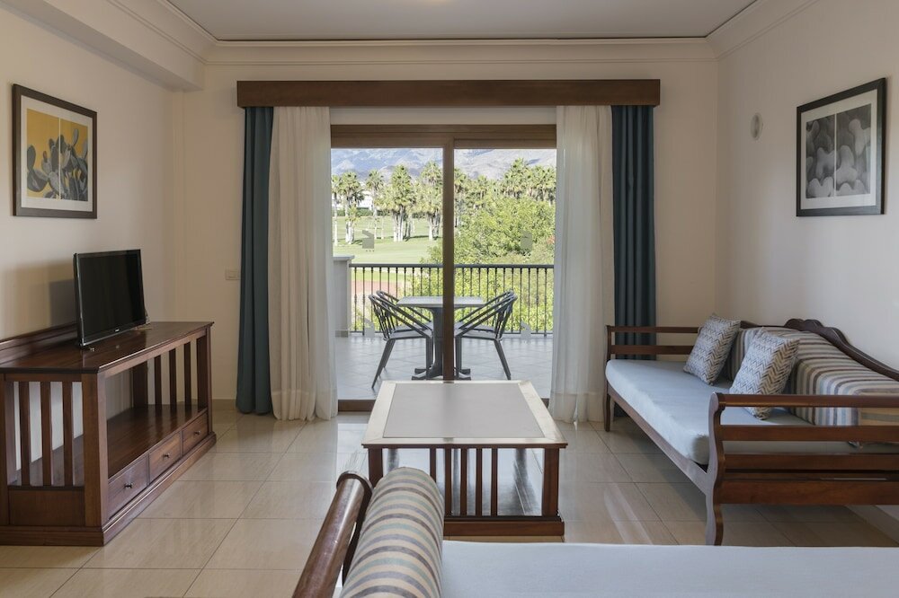 Фото Marylanza Suites & SPA