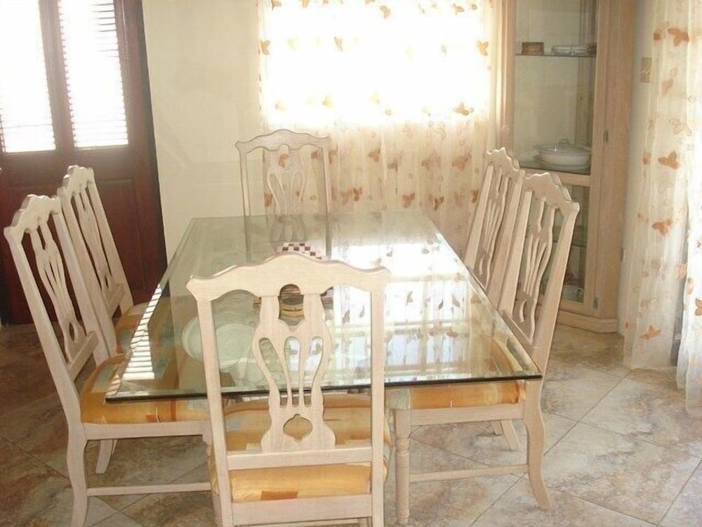 Фото Croton Studio at Sungold House Barbados