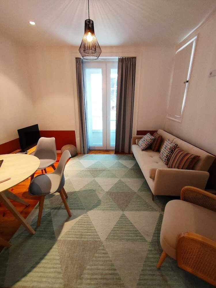 Фото Lisbon Colours Bairro Alto Apartments