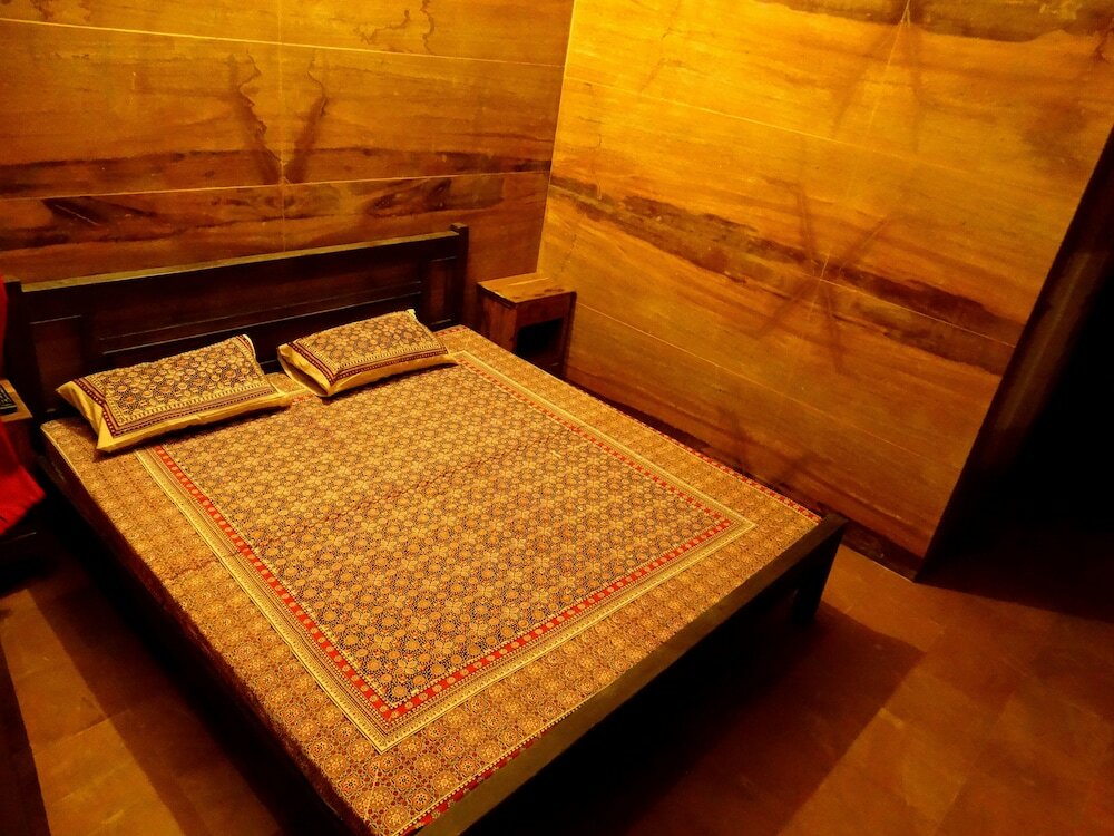 Фото Arya Haveli