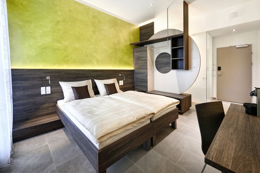 Фото Eee Hotel Marchtrenk