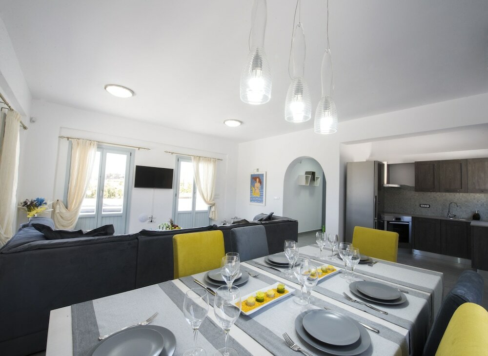 Фото Sea and Sand Luxury Villas