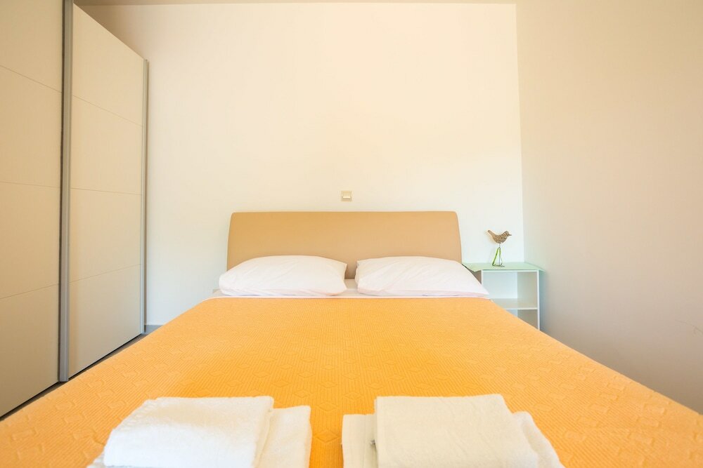 Фото Apartments Mandy