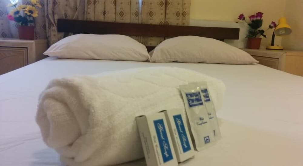 Фото Ben Yehuda Hotel